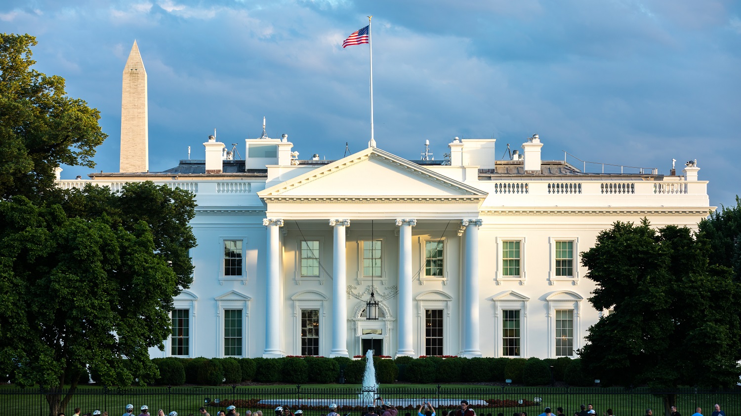 Image of White House facade