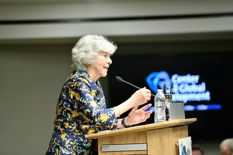 Elaine Wolfensohn speaking at CGD