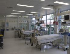 An image of an intensive care unit at a hospital.